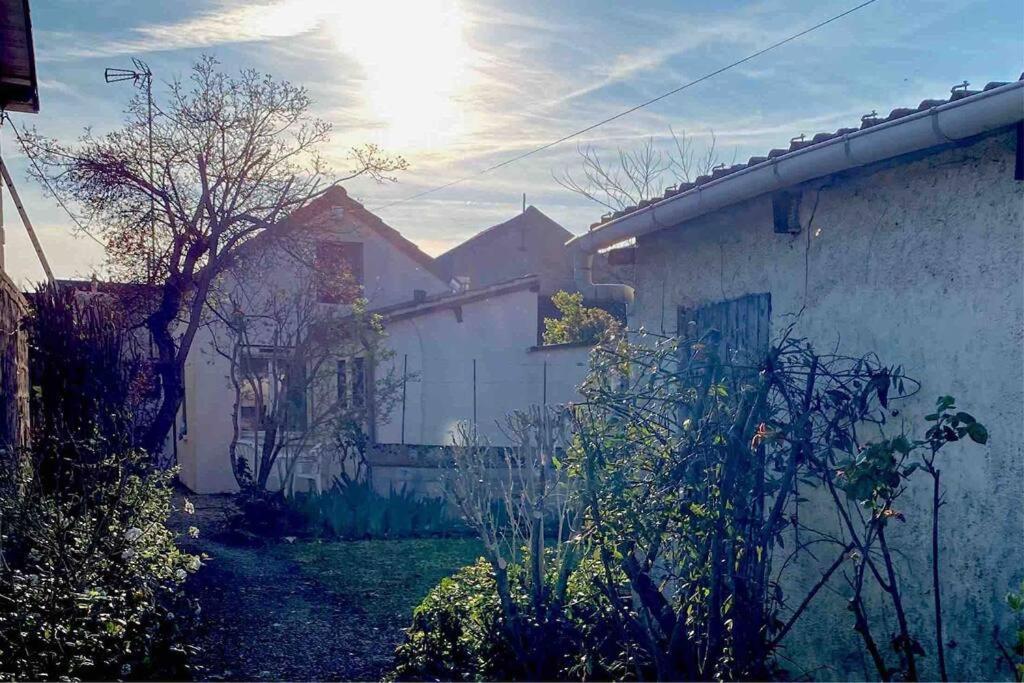 Le Ni' De Jess Villa Migennes Buitenkant foto