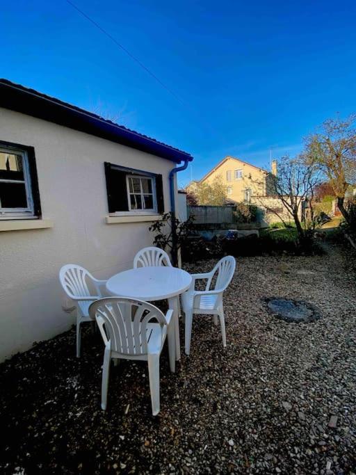 Le Ni' De Jess Villa Migennes Buitenkant foto